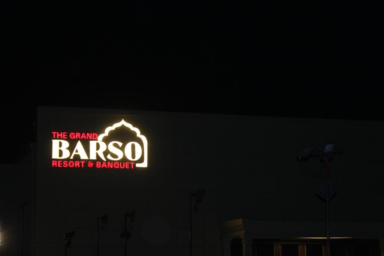 The Grand Barso Hotell Bharatpur Exteriör bild